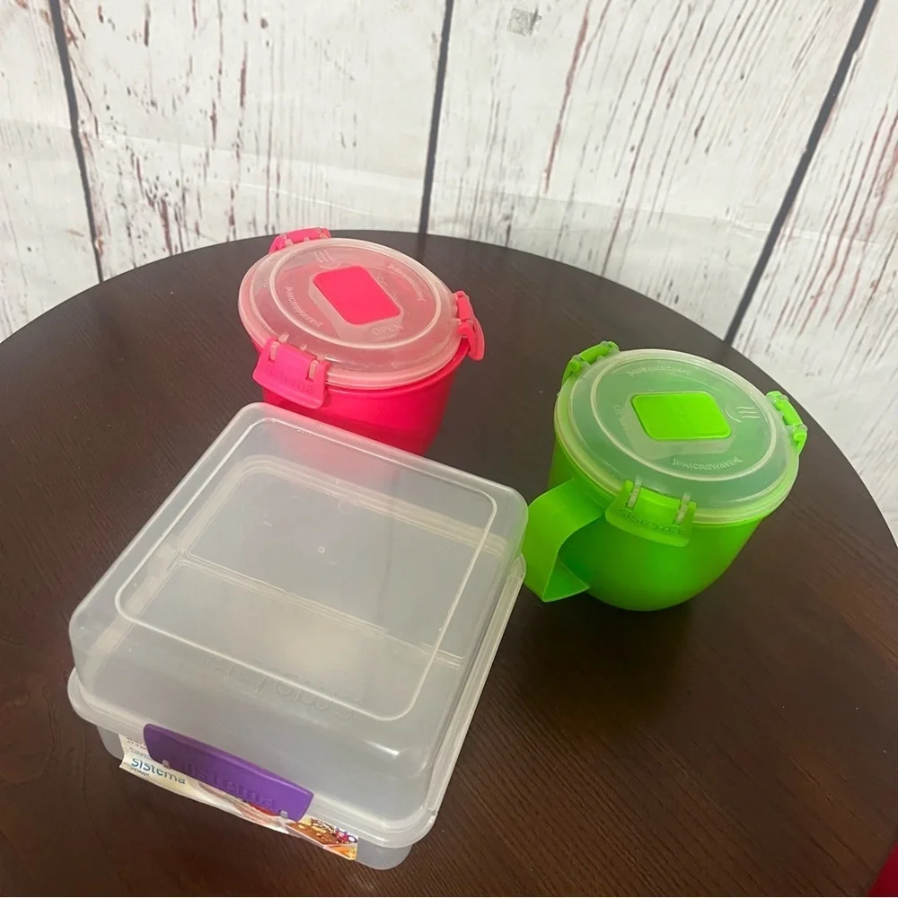Sistema Food Storage containers. 2 soup 19 oz cups and 1 lunch cube